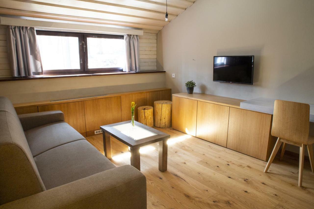 Koliba U Cerneho Medveda Hotel Zlin Luaran gambar